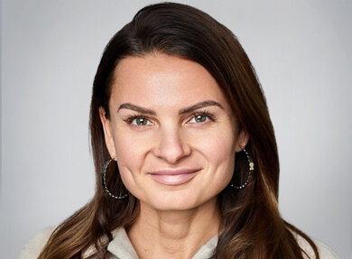 Jacqueline Schneider